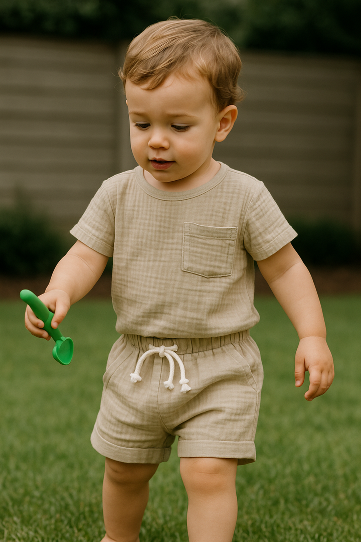 THE VELU DAILY OUTFIT