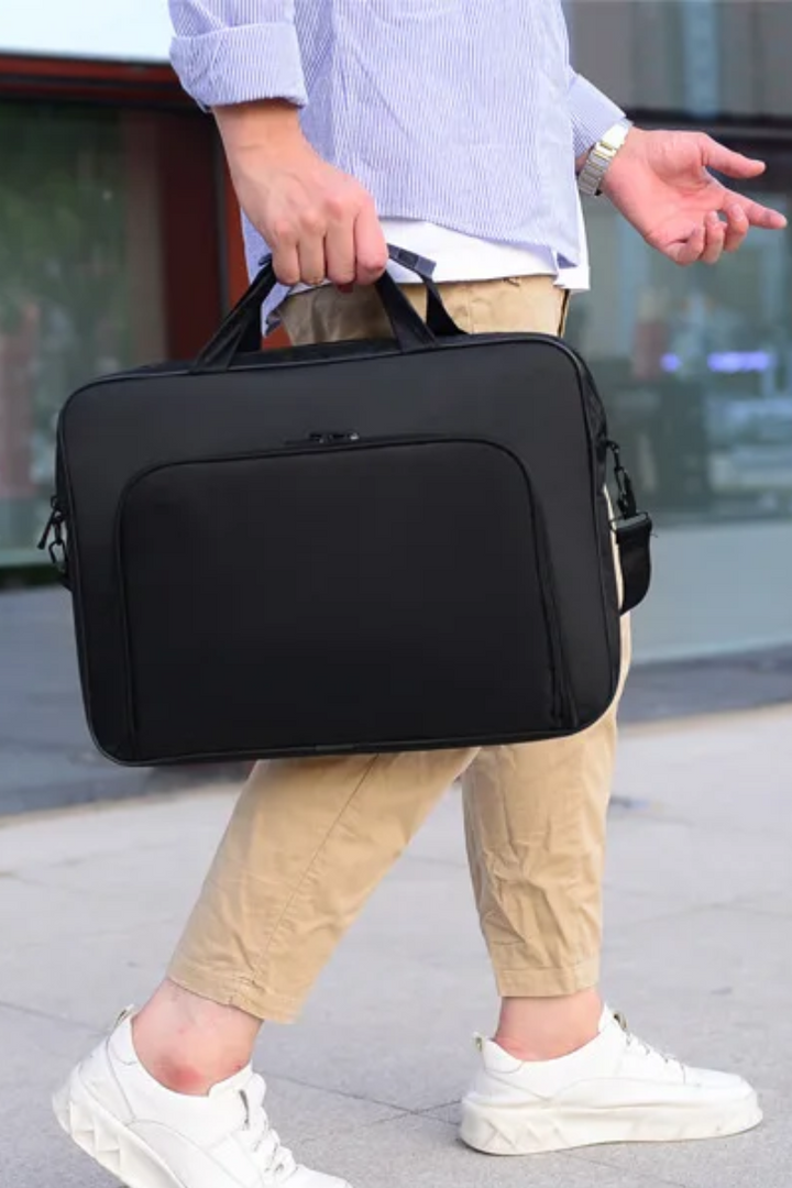 THE GRANDEUR LAPTOPTAS
